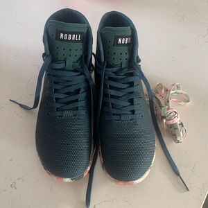 Nobull trainers women’s size 9.5